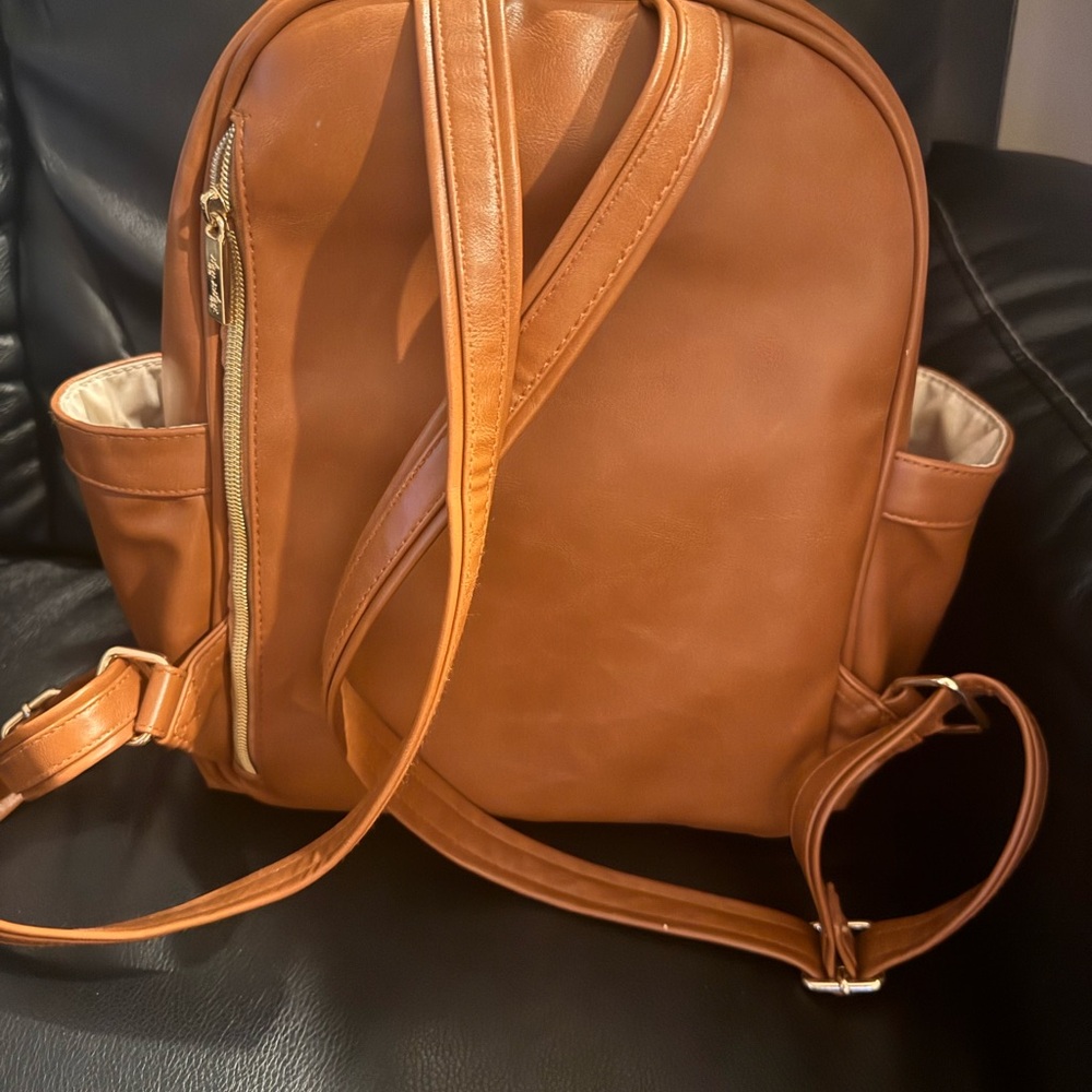 Itzy Ritzy Tan Backpack - Picture 3 of 3